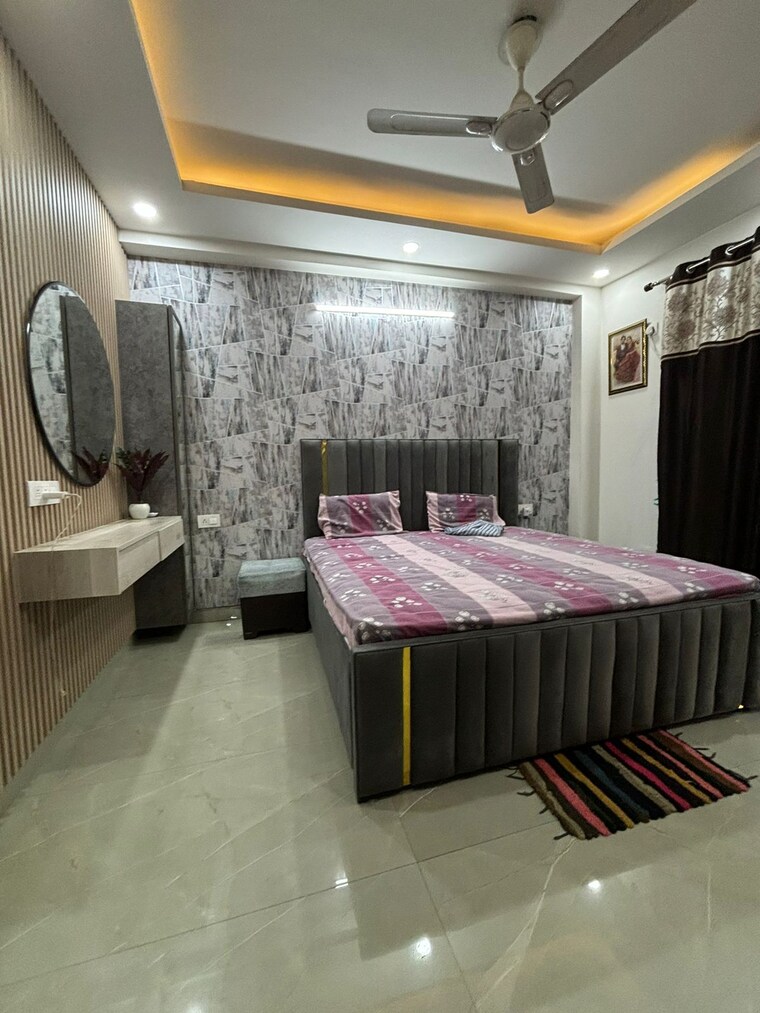 Master Bedroom, freedom fighters enclave 4 Bedroom 2800 Sq.Ft. Apartment In Freedom Fighters Enclave Delhi 9554142