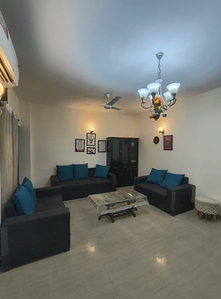 Living Room, ardee-mall 3 Bedroom 2700 Sq.Ft. Builder Floor In Sector 52 Gurgaon 9554152