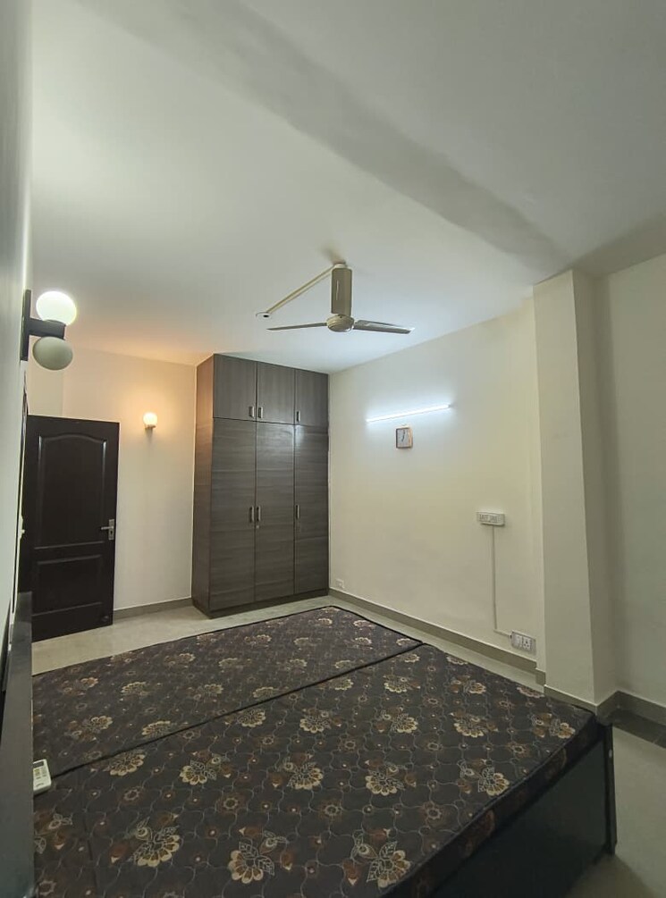 Kitchen, ardee-mall 3 Bedroom 2700 Sq.Ft. Builder Floor In Sector 52 Gurgaon 9554152