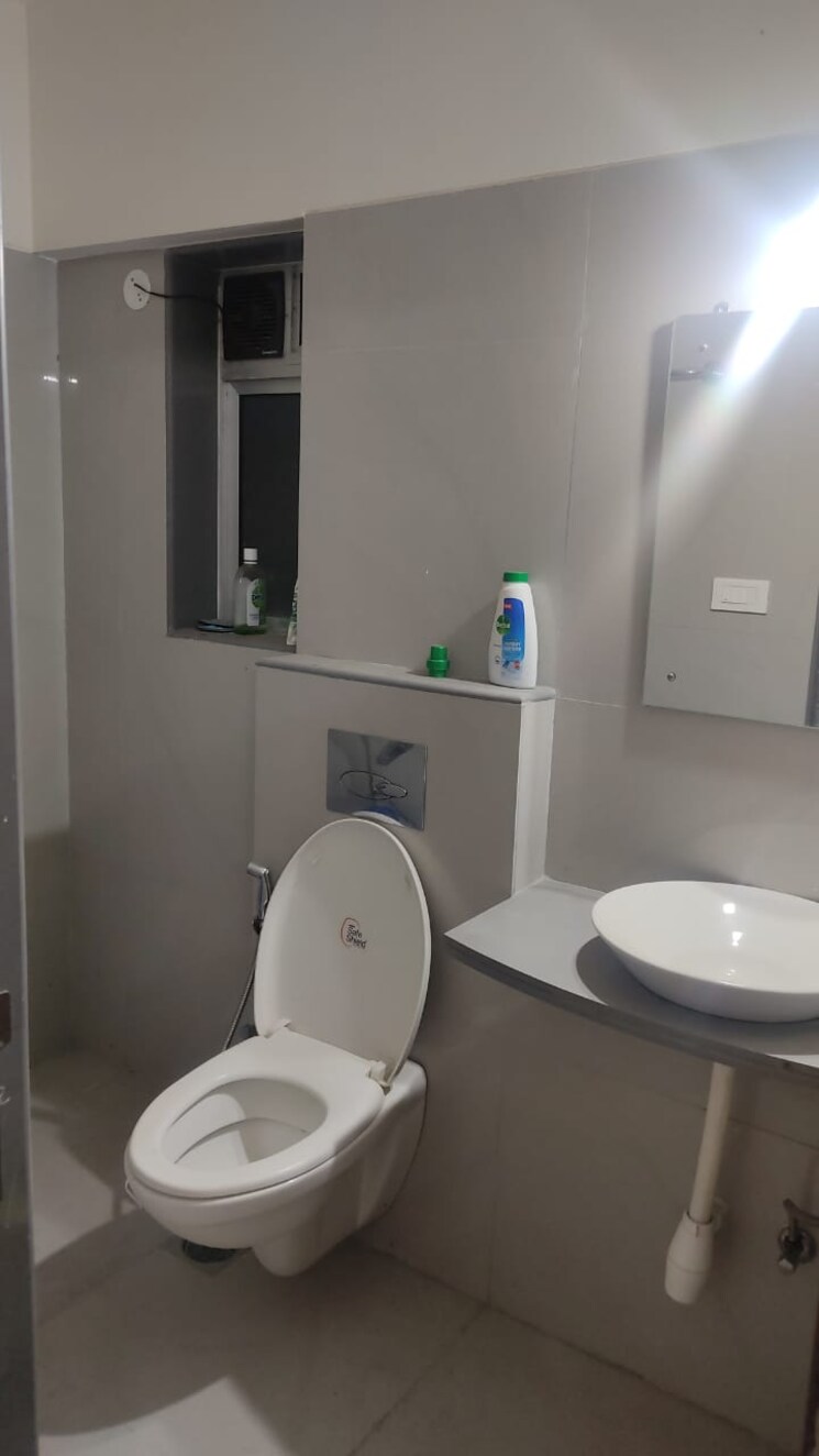 Bathroom, aadi-allure 2 Bedroom 700 Sq.Ft. Apartment In Kanjurmarg East Mumbai 9554146