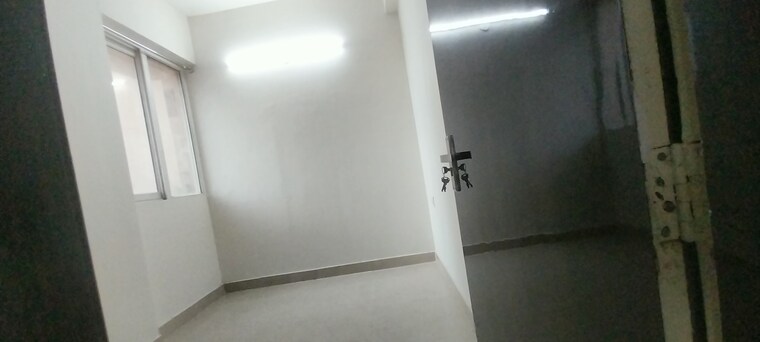 Room, signature-global-golf-greens 3 Bedroom 728 Sq.Ft. Apartment In Sector 79 Gurgaon 9554153