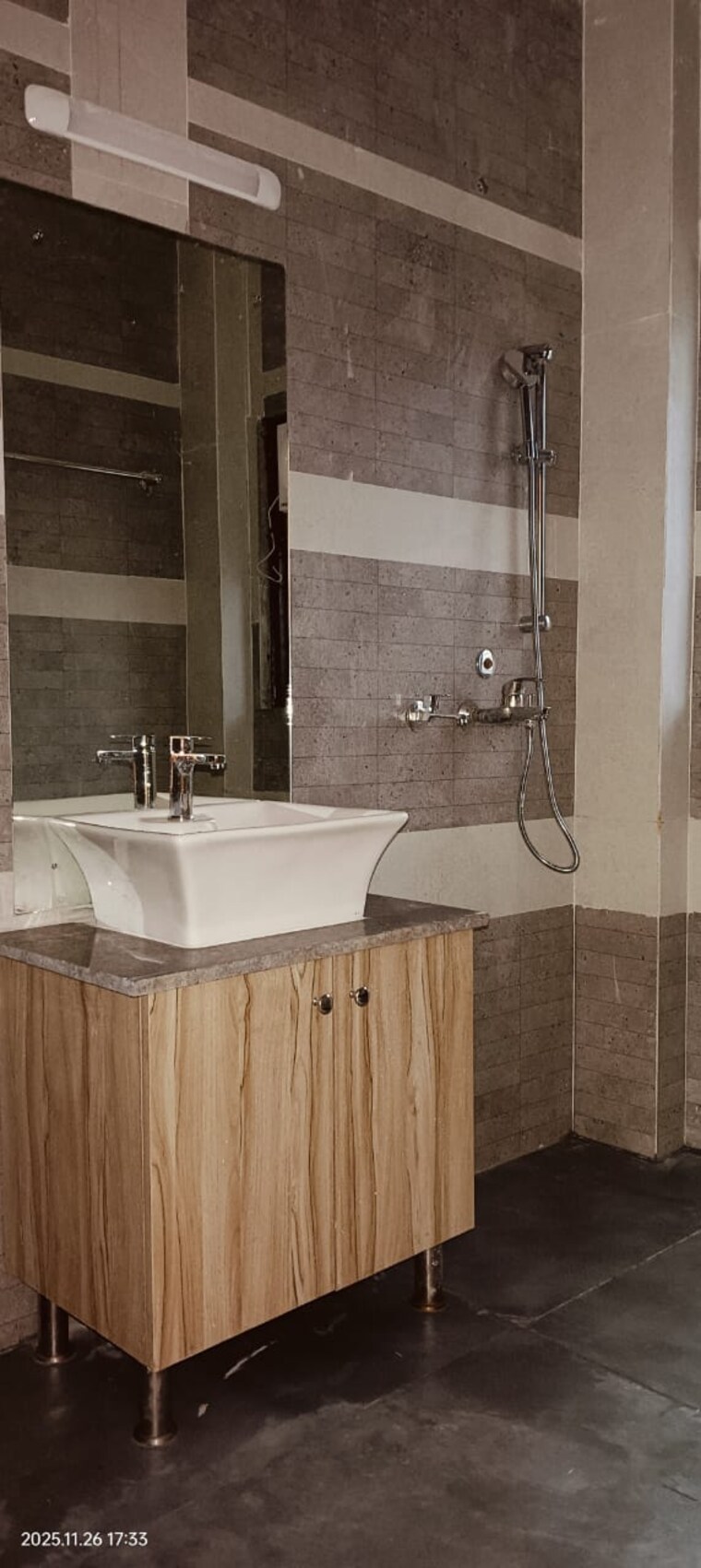 Bathroom, ardee-city 3 Bedroom 1800 Sq.Ft. Builder Floor In Sector 52 Gurgaon 9554164