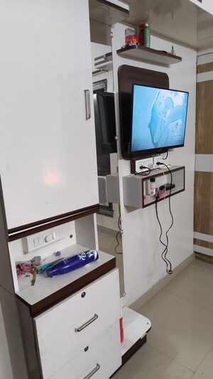 Furnished Amenities in 2 BHK Apartment at Gems City, Joka – for Rent