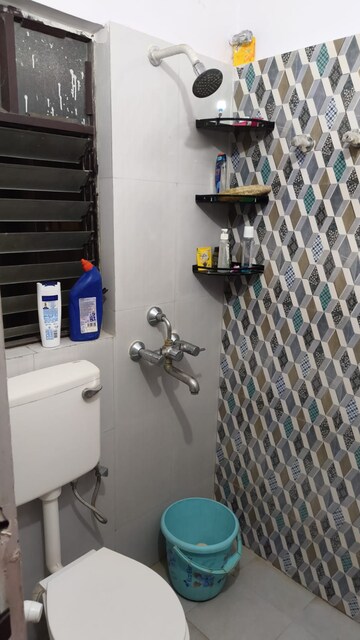 Team Area in 2 BHK Apartment at Gems City, Joka – for Rent