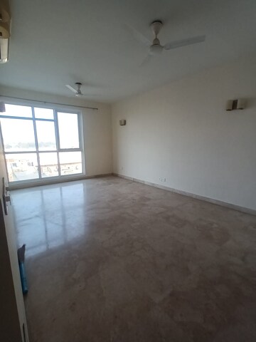 Room in 2 BHK Apartment at Ireo The Corridors, Sector 67a – for Rent