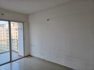 Room in 2.5 BHK Apartment at Rama Celestial City, Ravet – for Rent