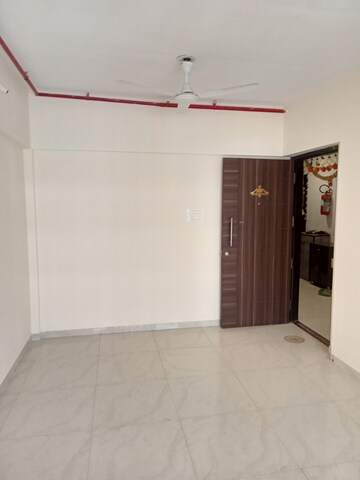 Room in 2 BHK Apartment at Hiraco Eminence, Mira Road – for Rent