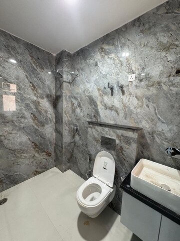 Bathroom in 3 BHK Builder Floor at M3M Atrium, Sector 57 – for Rent