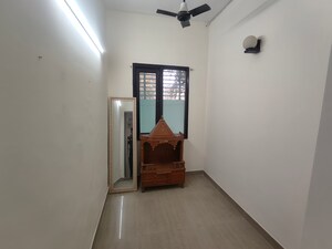 Living Room in 3 BHK Builder Floor at Ardee City, Sector 52 – for Rent