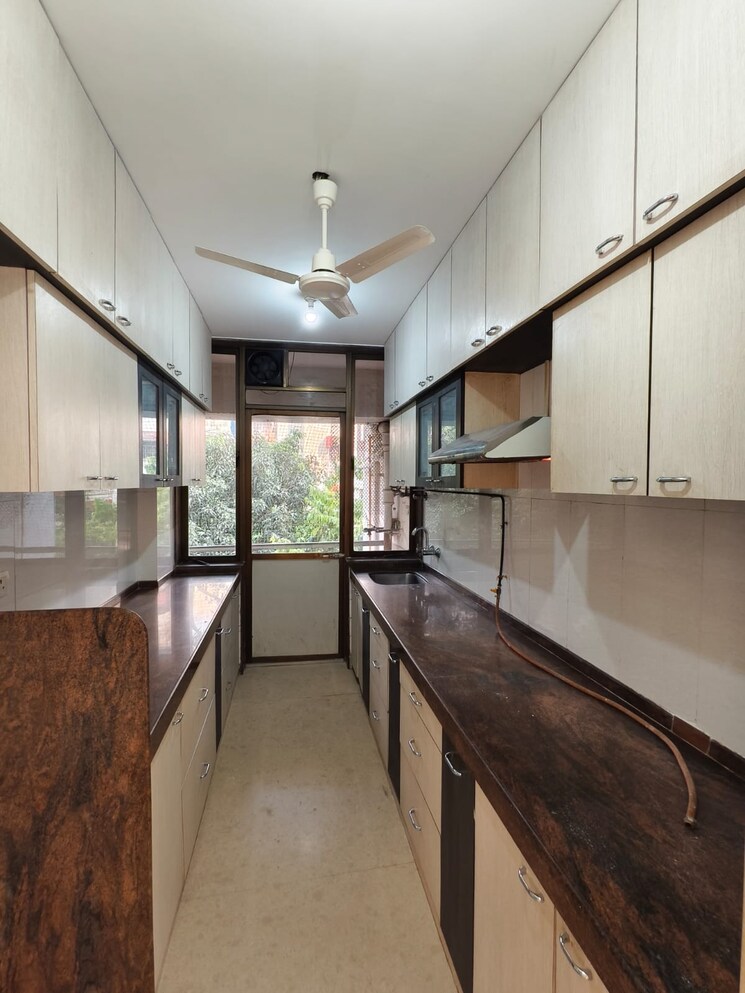 Kitchen, casa-di-rosa 3 Bedroom 2000 Sq.Ft. Apartment In Bandra West Mumbai 9554189