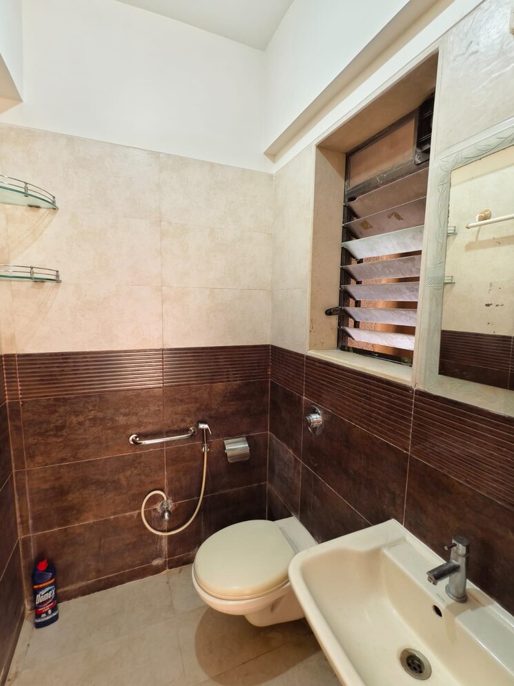 Kitchen, casa-di-rosa 3 Bedroom 2000 Sq.Ft. Apartment In Bandra West Mumbai 9554189