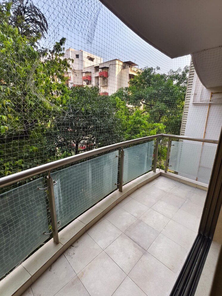 Balcony, casa-di-rosa 3 Bedroom 2000 Sq.Ft. Apartment In Bandra West Mumbai 9554189