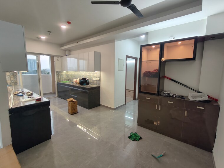 Kitchen, tulip-yellow 3 Bedroom 1704 Sq.Ft. Apartment In Sector 69 Gurgaon 9554218