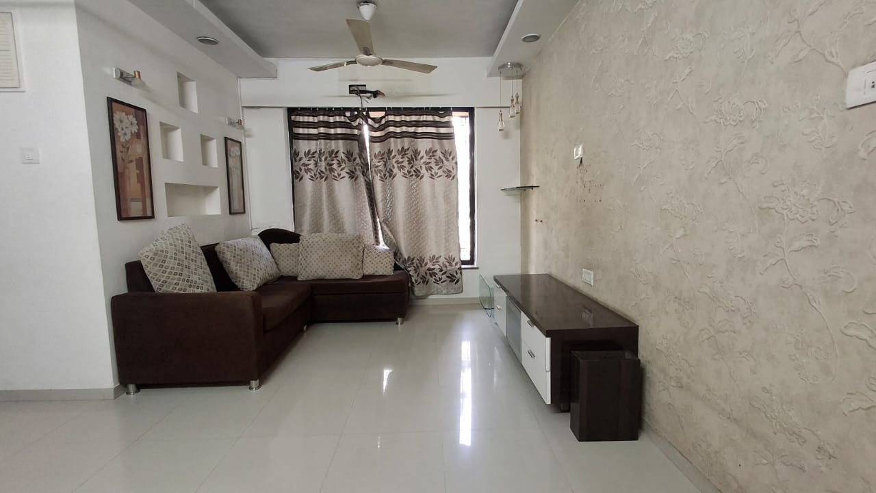 2 BHK + Pooja Room Apartment For Sale in Evershine Millennium Paradise