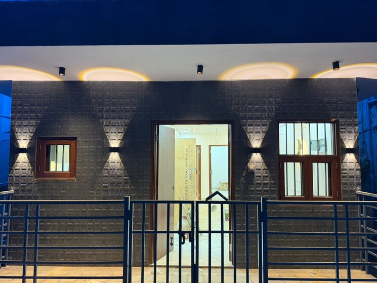 Balcony, vikas puri 2 Bedroom 750 Sq.Ft. Apartment In Vikas Puri Delhi 9554237