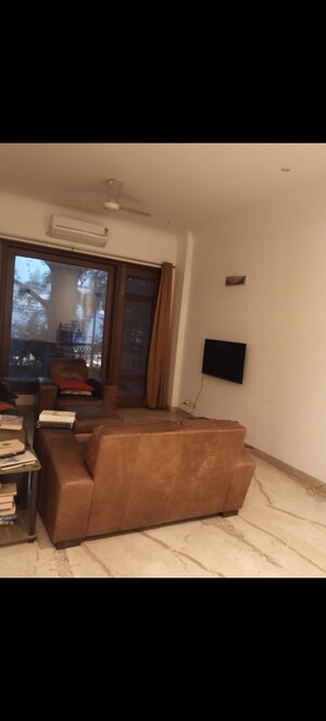Living Room in 3 BHK Builder Floor at Gulmohar Park – for Rent