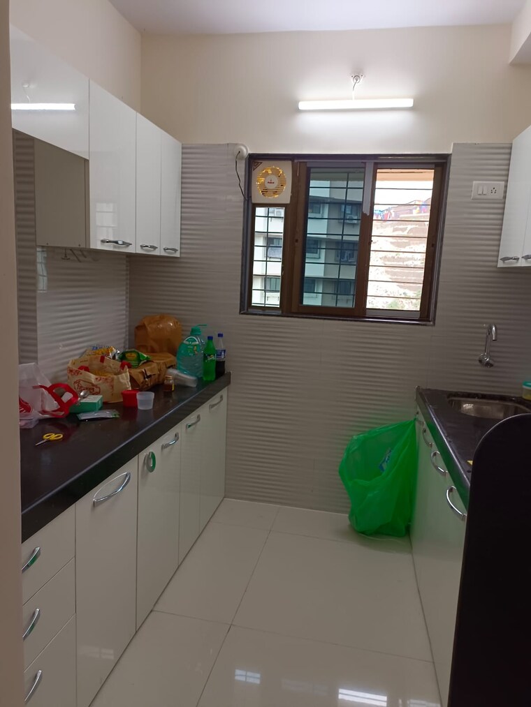 Kitchen, ng-complex 2 Bedroom 650 Sq.Ft. Apartment In Andheri East Mumbai 9554242