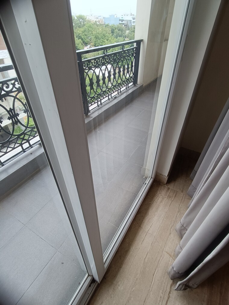 Balcony, ansal-api-esencia 3 Bedroom 2000 Sq.Ft. Builder Floor In Sector 67 Gurgaon 9554289