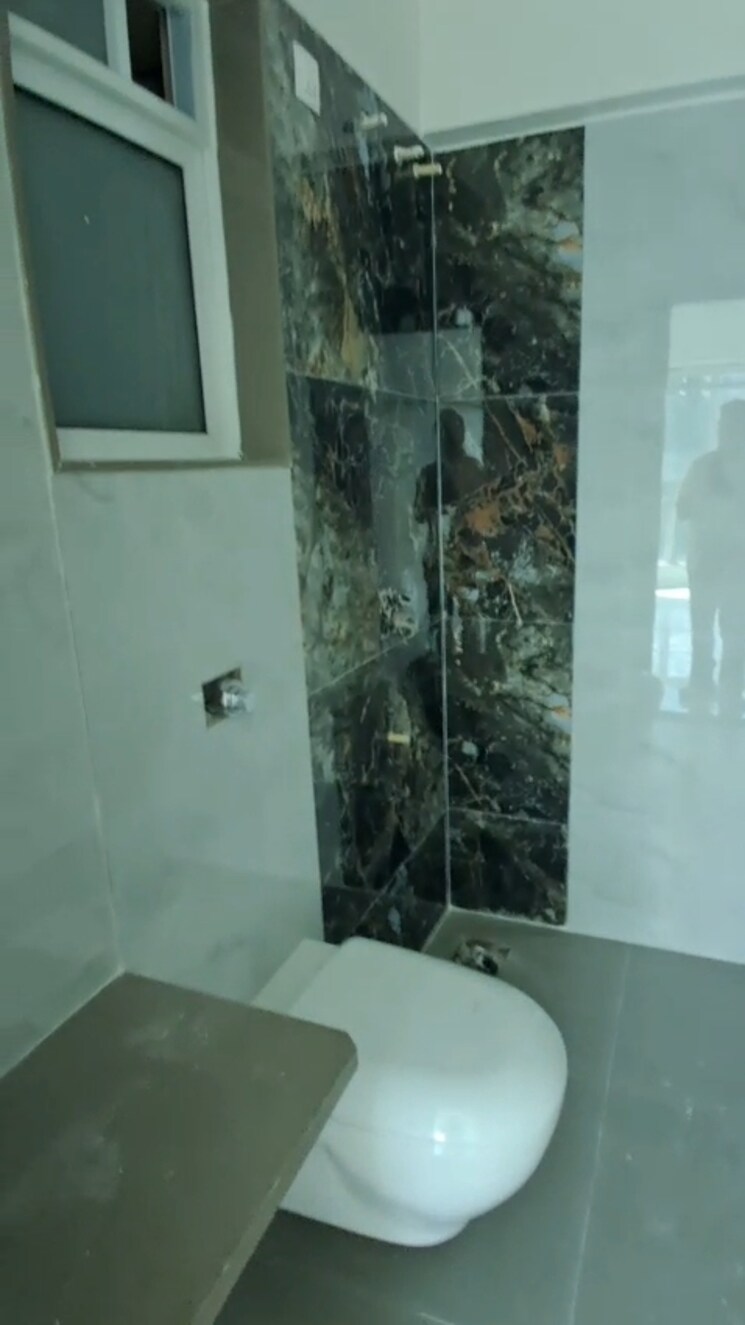 Balcony, tilak nagar 2.5 Bedroom 810 Sq.Ft. Apartment In Tilak Nagar Mumbai 9554275