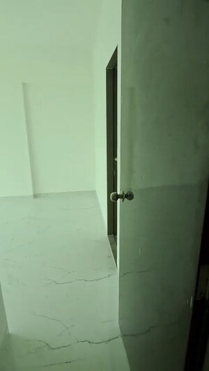 Room in 2.5 BHK Apartment at Tilak Nagar – for Rent