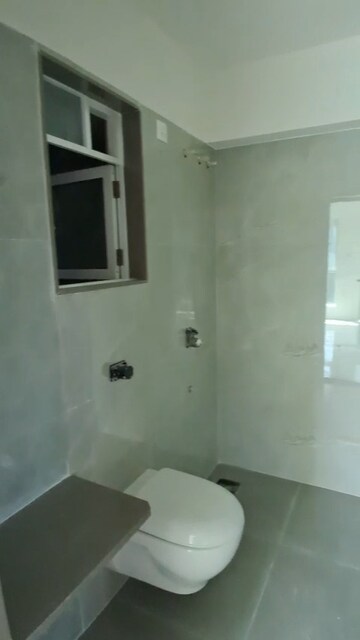 Attached Bathroom in 2.5 BHK Apartment at Tilak Nagar – for Rent