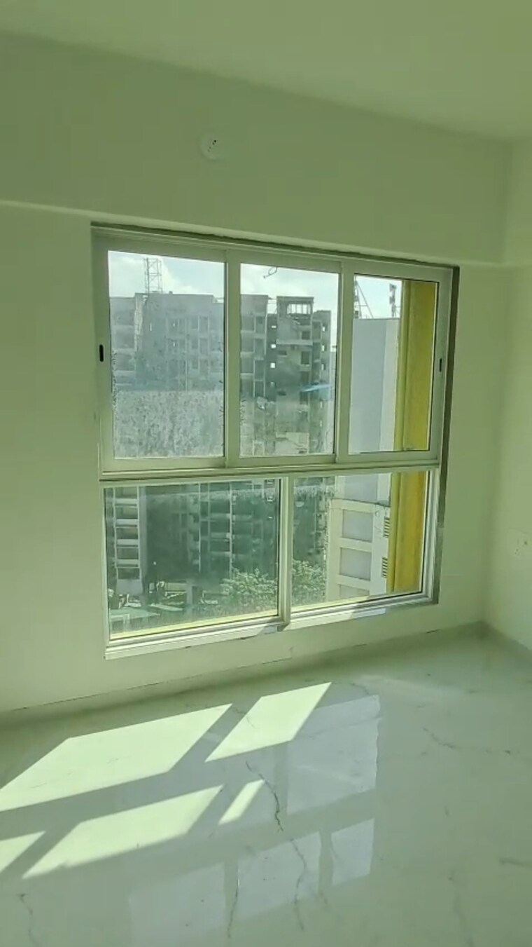 Room, tilak nagar 2.5 Bedroom 810 Sq.Ft. Apartment In Tilak Nagar Mumbai 9554275