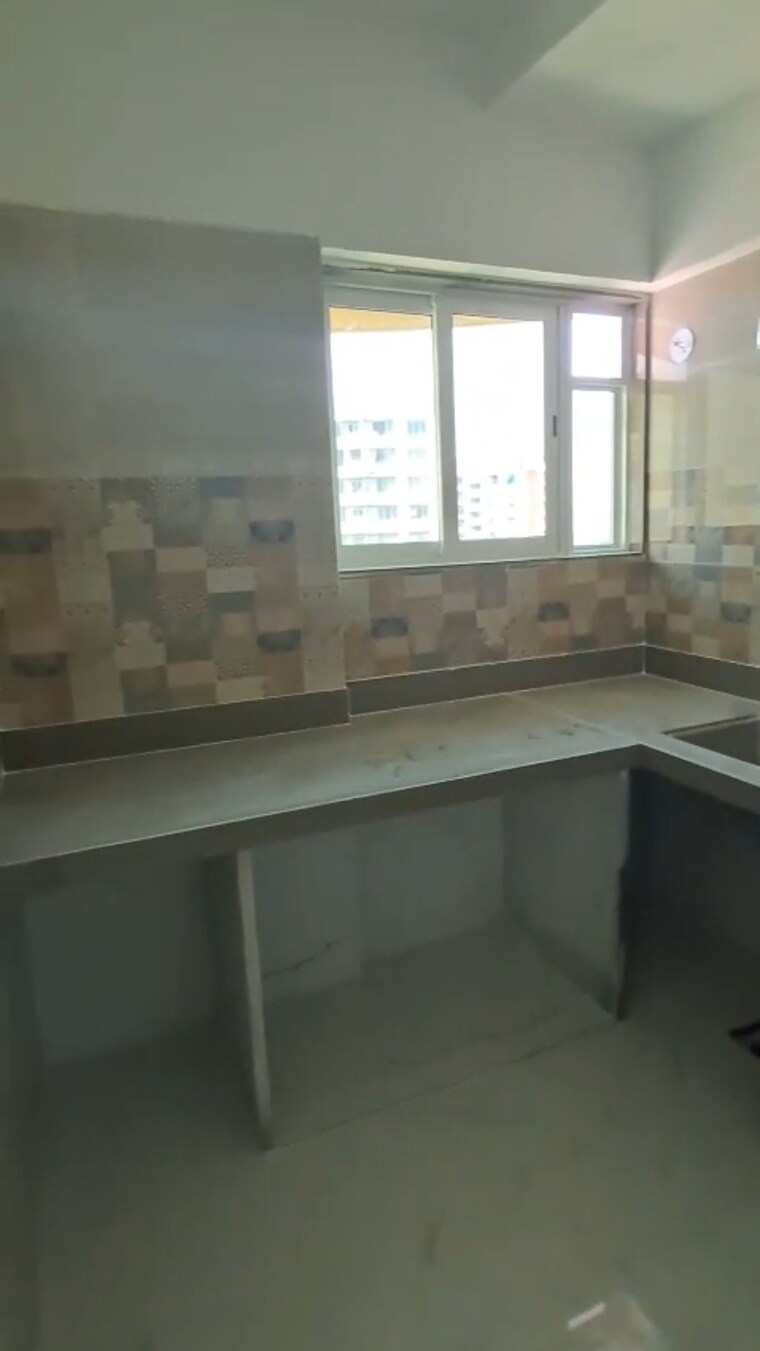 Kitchen, tilak nagar 2.5 Bedroom 810 Sq.Ft. Apartment In Tilak Nagar Mumbai 9554275