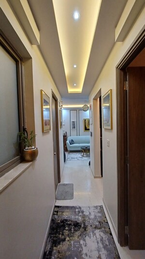 Building Lobby in 2 BHK Apartment at Kalpataru Paramount, Kapur Bawdi – for Rent