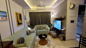 2 BHK Apartment For Rent in Kalpataru Paramount, Kapur Bawdi