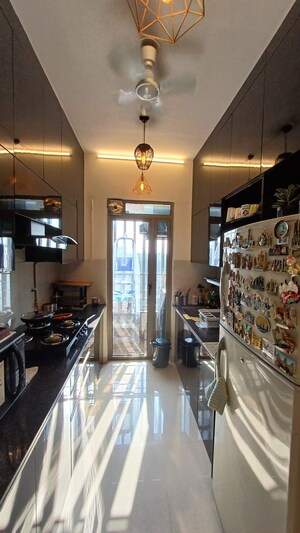 Gym in 2 BHK Apartment at Kalpataru Paramount, Kapur Bawdi – for Rent