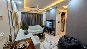 Team Area in 2 BHK Apartment at Kalpataru Paramount, Kapur Bawdi – for Rent