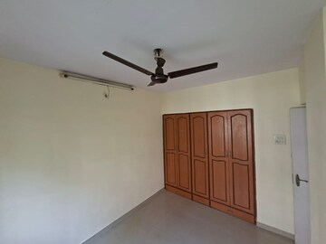 Room in 1 BHK Apartment at Raunak Heights, Ghodbunder Road – for Rent
