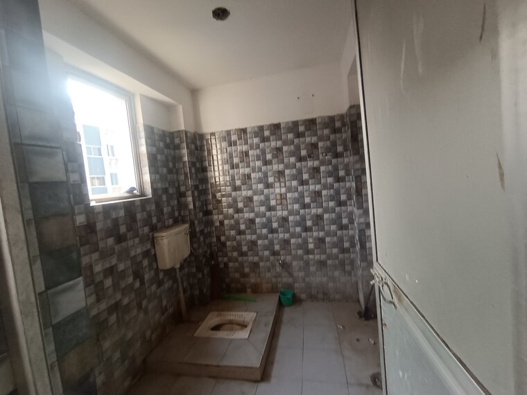 Bathroom, kadam kuan 2 Bedroom 1000 Sq.Ft. Apartment In Kadam Kuan Patna 9554279
