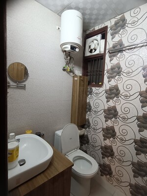 Bathroom in 3 BHK Builder Floor at Ansal API Esencia, Sector 67 – for Rent
