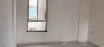 Room in 2 BHK Apartment at Nyati Esplanade, Bavdhan – for Rent