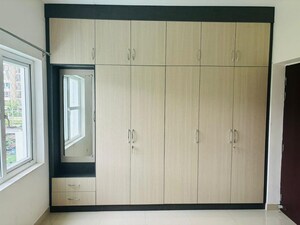 Room in 3 BHK Independent House at Viraj Lotus Enclave, Gomti Nagar – for Rent