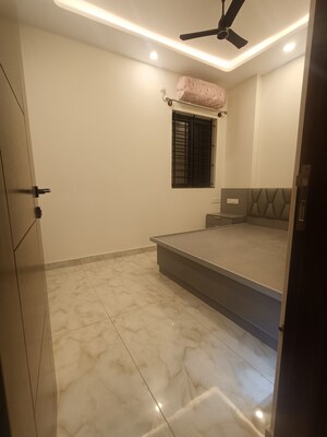 Room in 2 BHK Apartment at Domlur – for Rent
