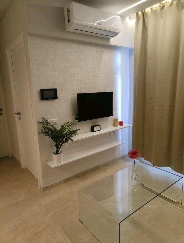 undefined, hiranandani-solitaire-studio-apartment 1 Bedroom 550 Sq.Ft. Apartment In Ghodbunder Road Thane 9554356