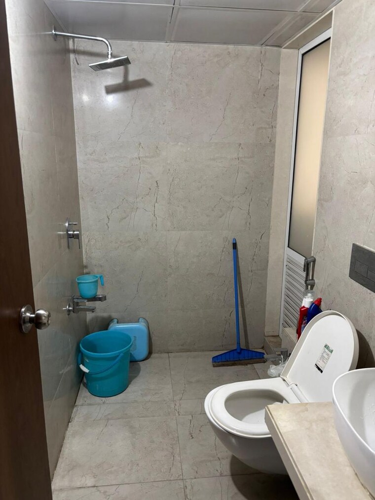 Bathroom, dosti-west-county 3 Bedroom 1300 Sq.Ft. Apartment In Balkum Pada Thane 9554359