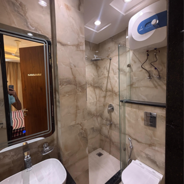 Bathroom in 3 BHK Builder Floor at Safdarjung Enclave – for Rent