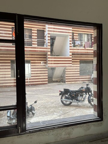 Parking in 2 BHK Builder Floor at Sector 127 – for Sale