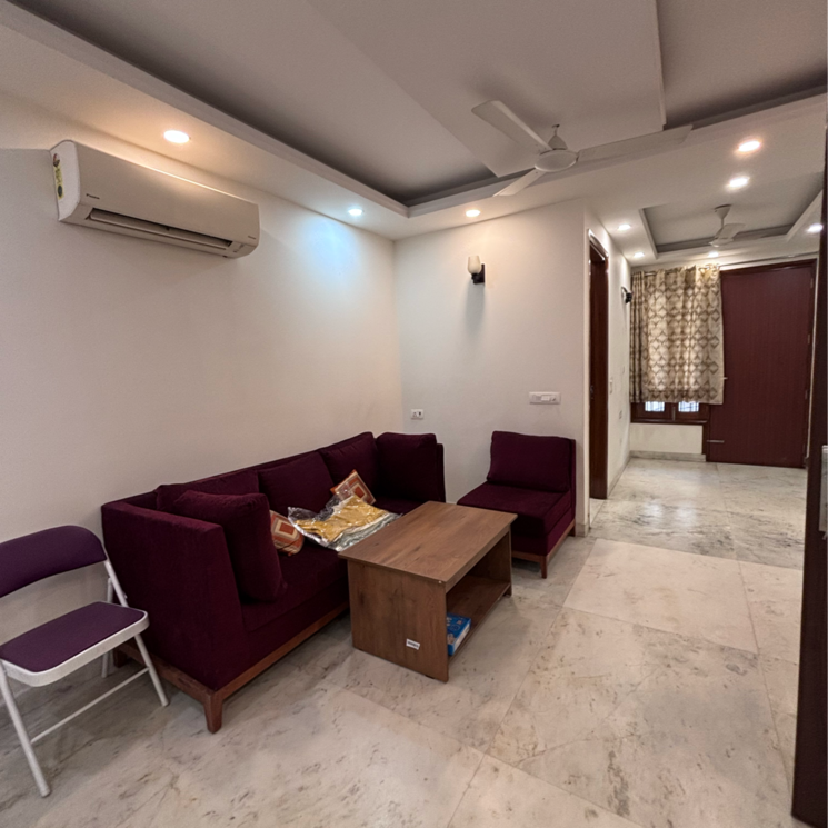 Living Room, gautam nagar 3 Bedroom 200 Sq.Yd. Builder Floor In Gautam Nagar Delhi 9554373