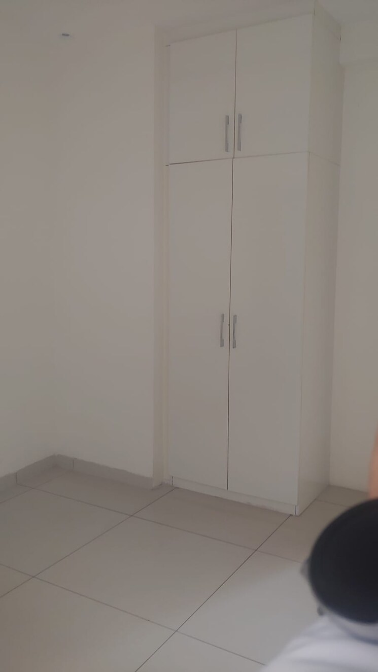 Room, ambala highway 3 Bedroom 1450 Sq.Ft. Apartment In Ambala Highway Zirakpur 9554371