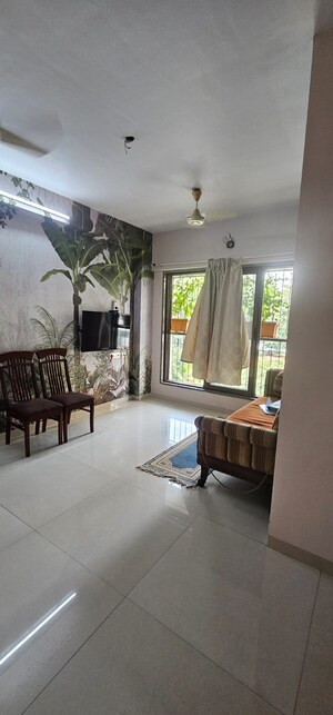 1 BHK Apartment For Sale in Malad West