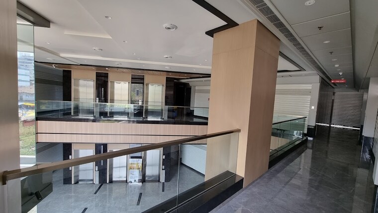 Lobby, seasons-business-centre Commercial Office Space 200 Sq.Ft. In Kalyan West Thane 9553656