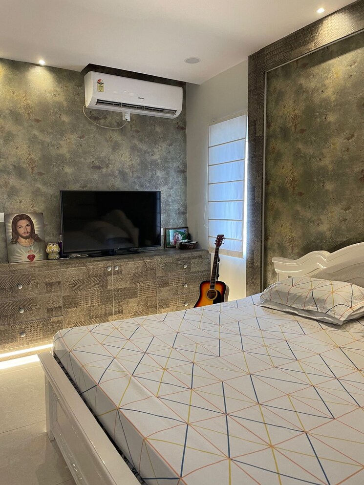 Bathroom, prestige-high-fields 3 Bedroom 1742 Sq.Ft. Apartment In Gachibowli Hyderabad 9554386