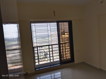 Room in 1 BHK Apartment at Dew Berry, Nalasopara West – for Rent