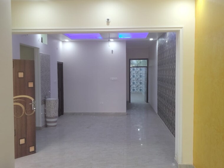 Room, mukut-city-center 2 Bedroom 1410 Sq.Ft. Independent House In Indira Nagar Lucknow 9554441