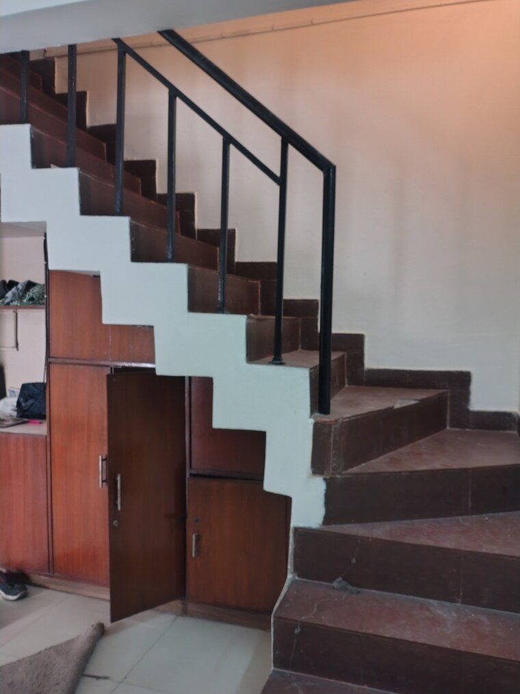 undefined, sheikh sarai 5 Bedroom 2500 Sq.Ft. Builder Floor In Sheikh Sarai Delhi 9554424