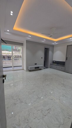 4 BHK Builder Floor For Sale in Green Fields Colony